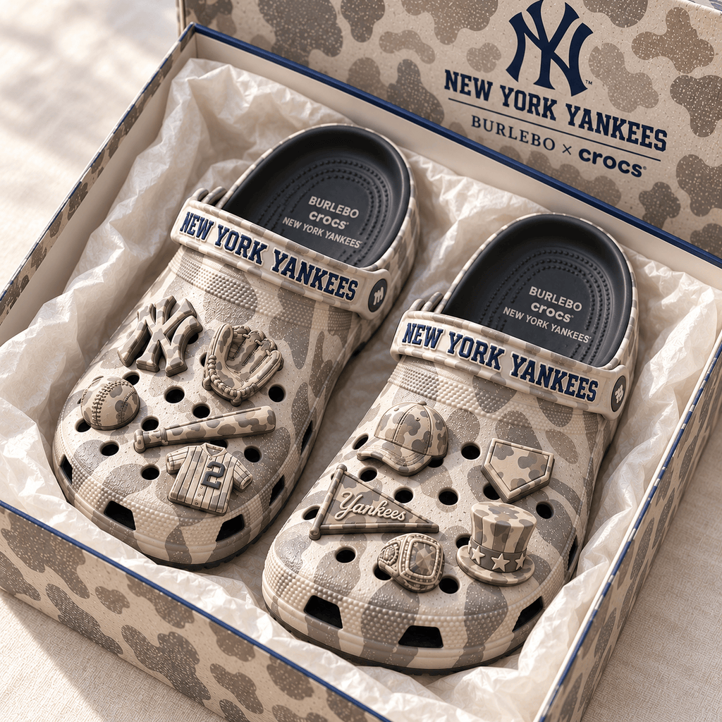 NYY Premium Deer Camo Charm Clog PTKL